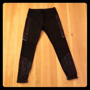 Yoga/exercise leggings